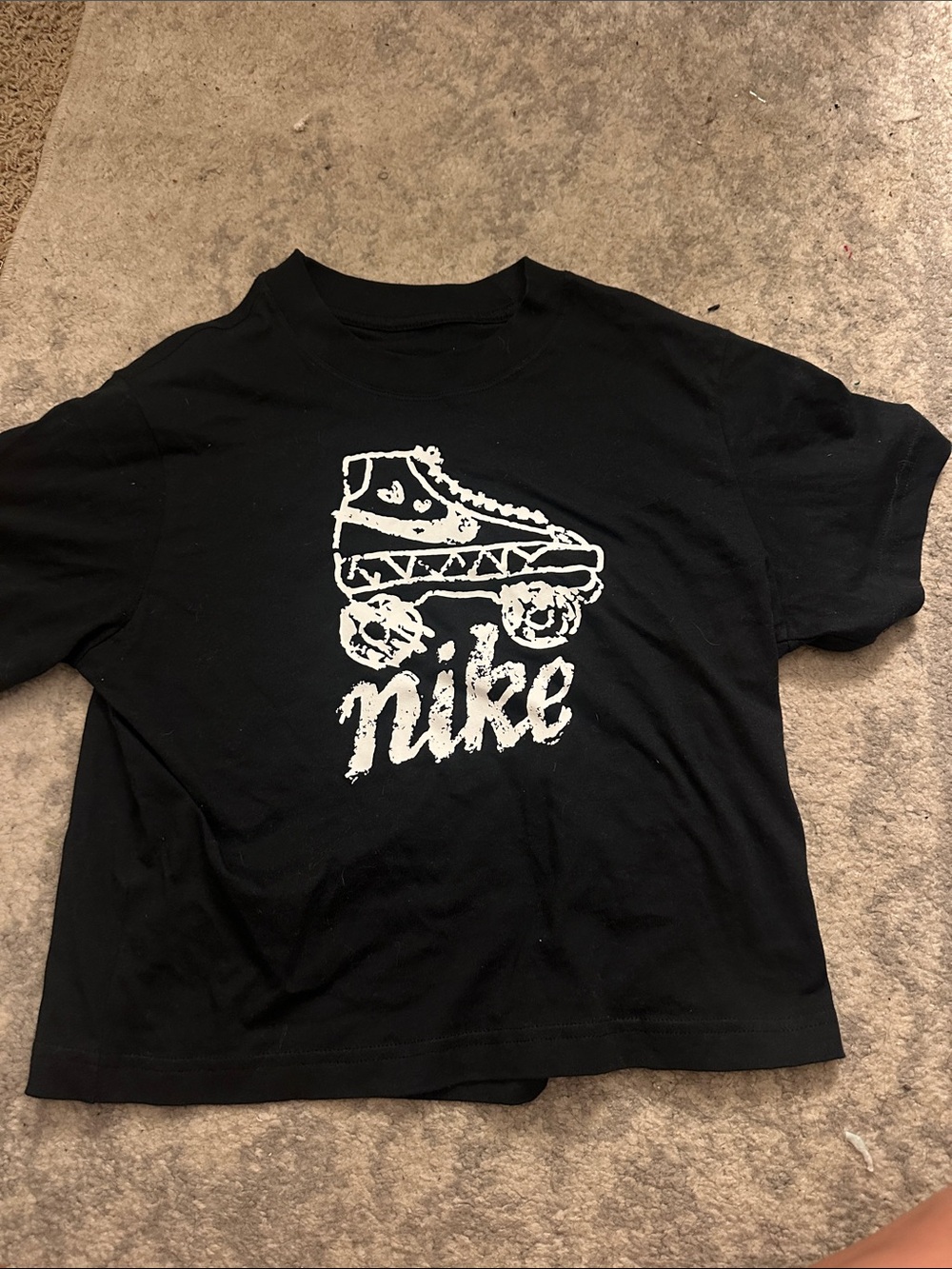 Nike girls M boxy tee